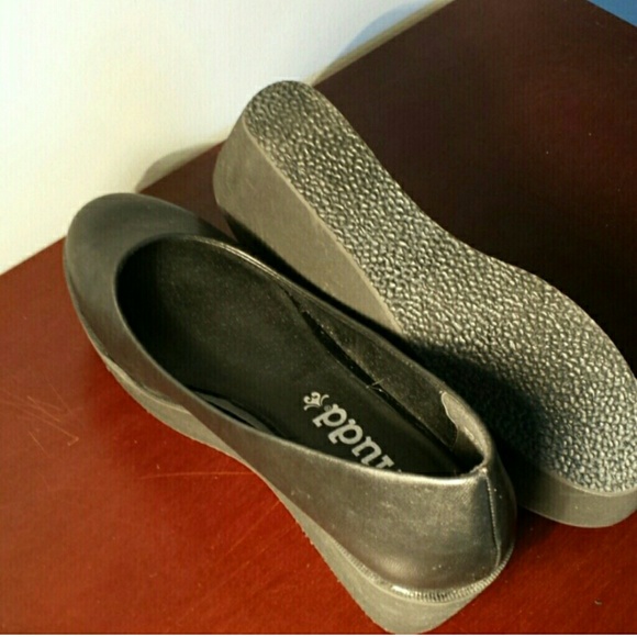 Black Platform Wedges - NWT - Picture 2 of 4